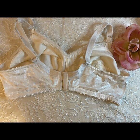 🌷Lacy assorted embroidery floral print Bra 40C - Picture 7 of 11